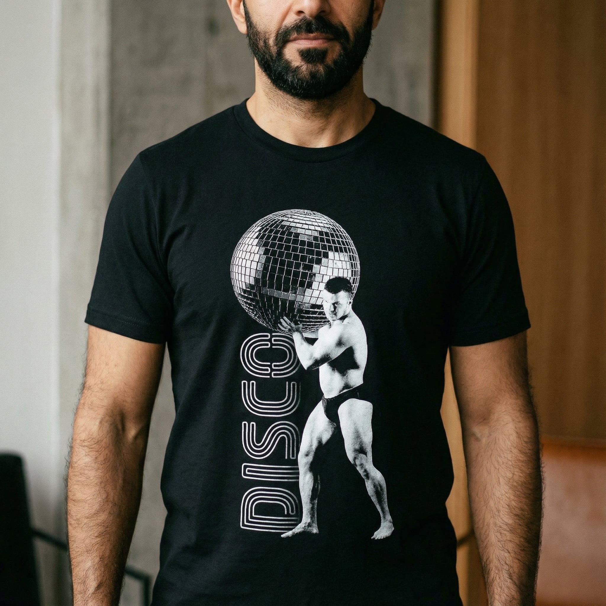 "Disco Strong" T-Shirt #color_Black