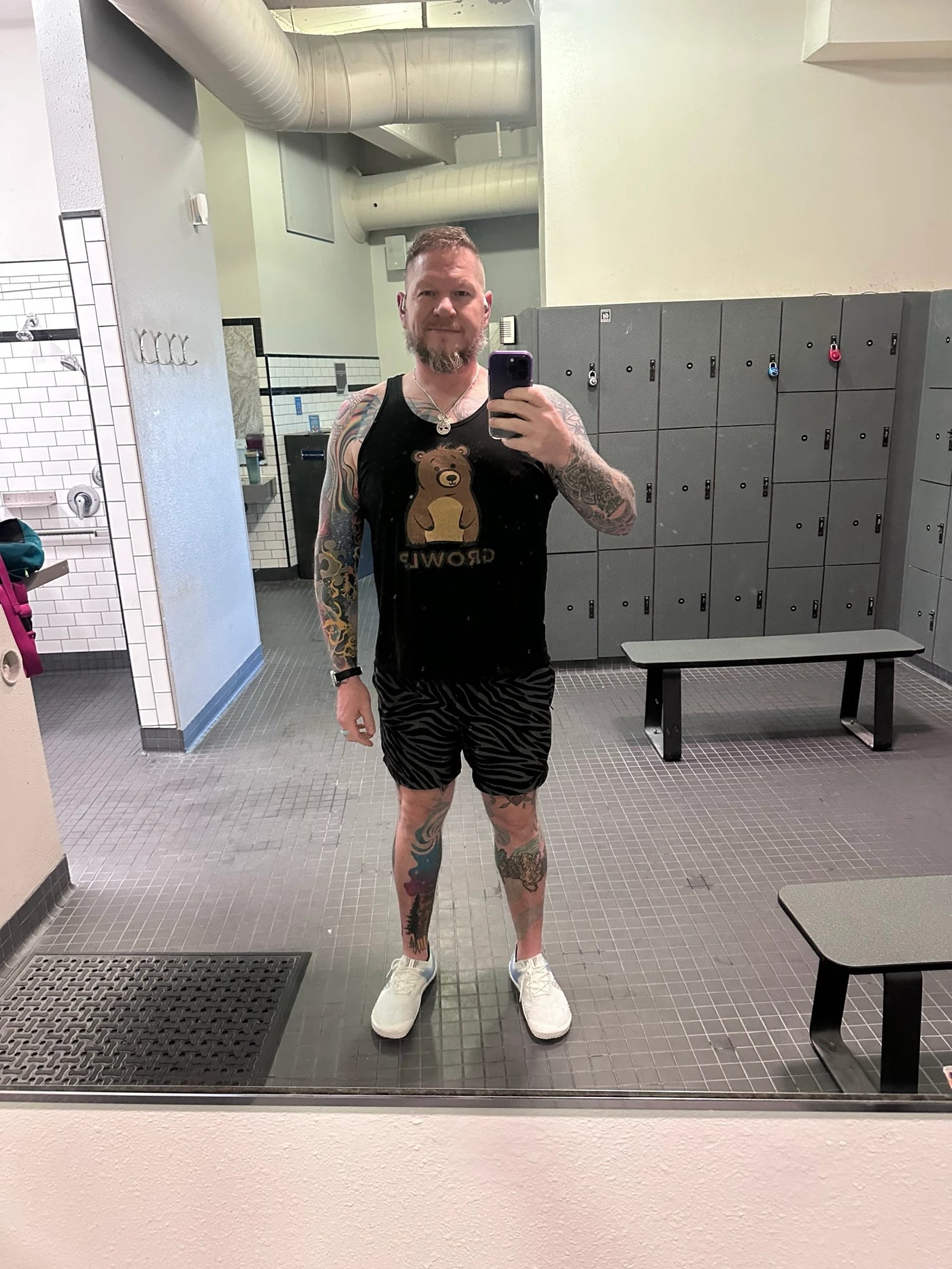 gymbearfitness wearing the Growl Bear Tank Top