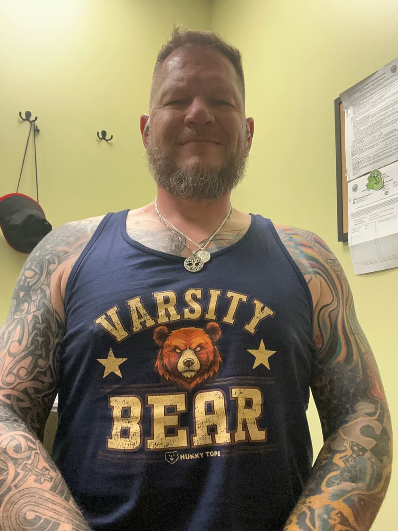 gymbearfitness wearing Hunky Tops