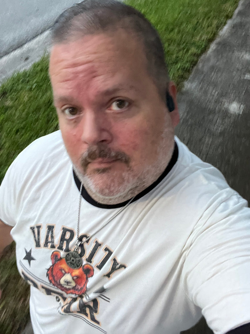 walkingwithjulius wearing Hunky Tops