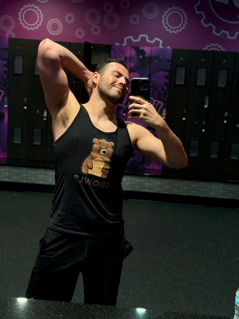 bagl3 wearing Hunky Tops