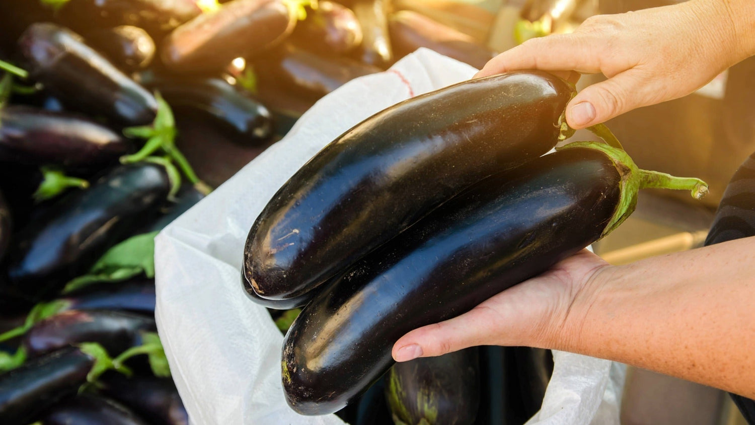 Showers vs. Growers: The Debate That’ll Never Go Soft
