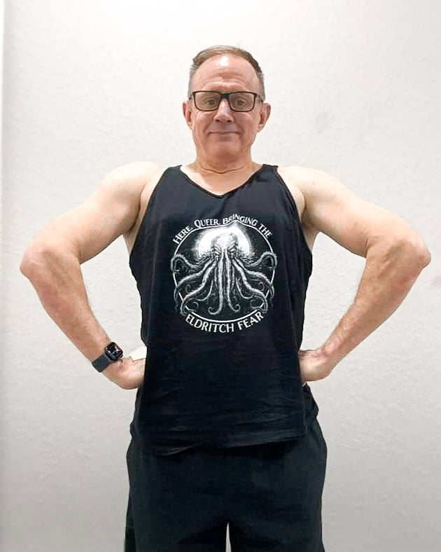 michael_d_kaiju wearing Hunky Tops