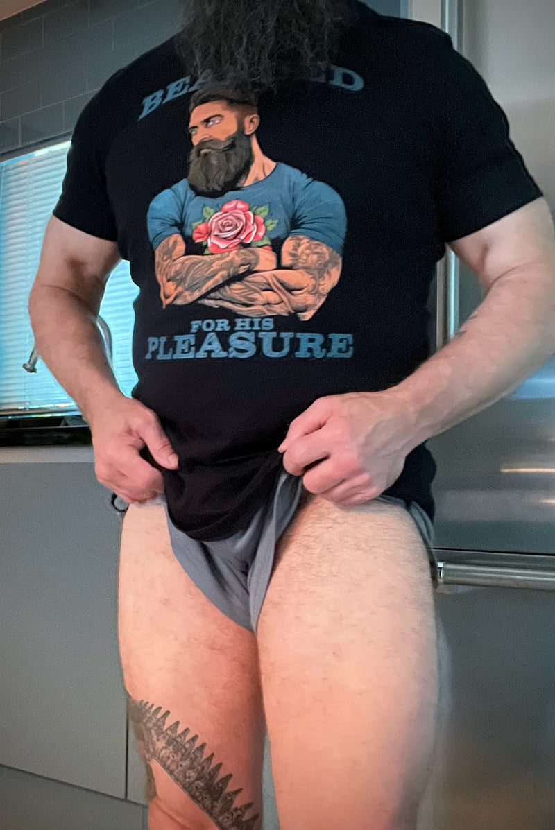 fl_beard wearing Hunky Tops