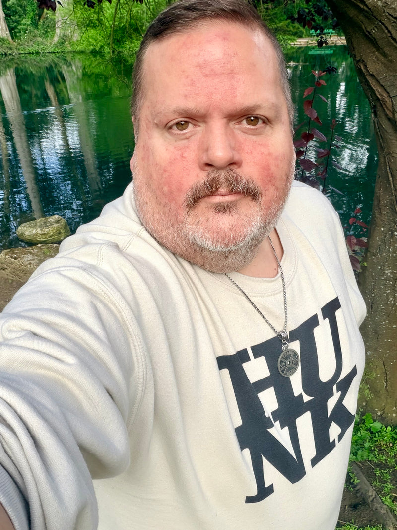 walkingwithjulius wearing Hunky Tops