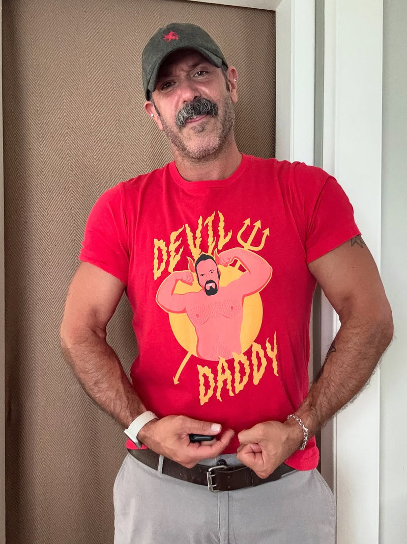 xlucasxedwardsx wearing Hunky Tops