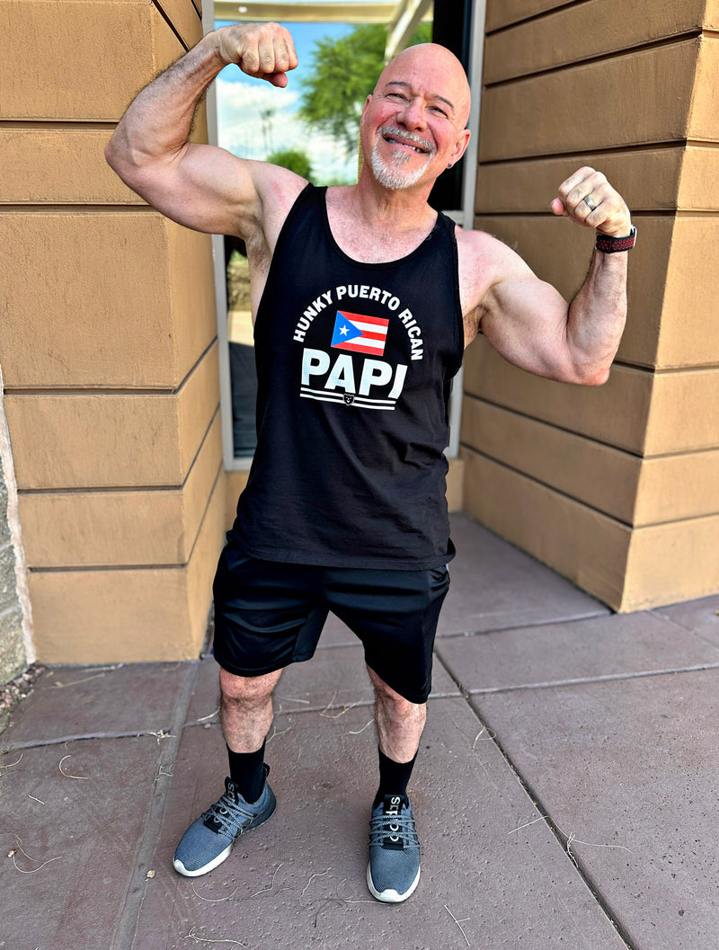 mandogetsfit wearing Hunky Tops