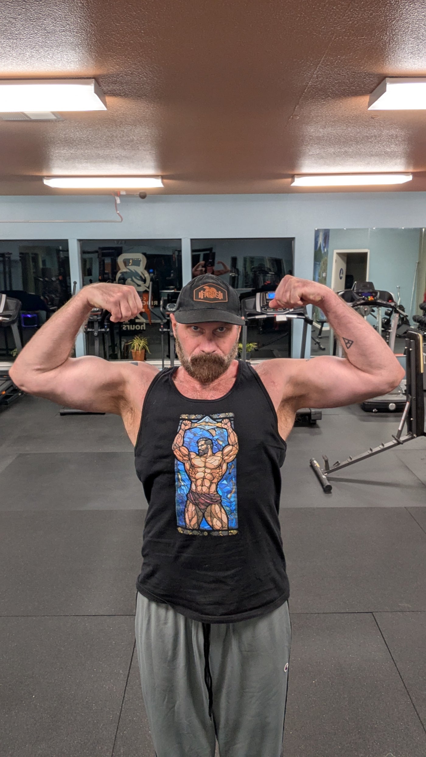 rike_price wearing Hunky Tops