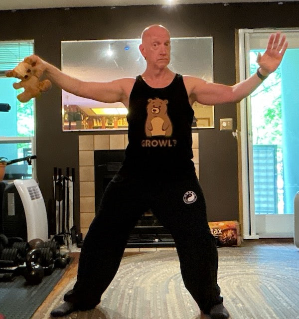 scott.house.902 wearing Hunky Tops