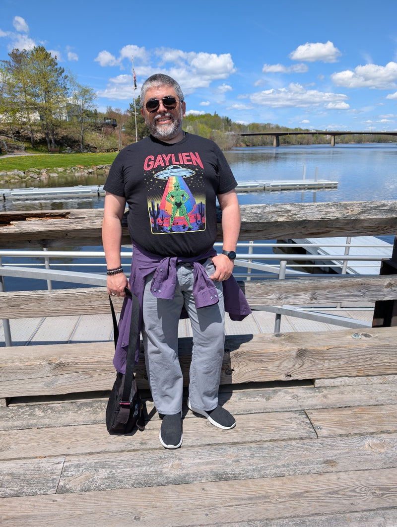 borghal wearing Hunky Tops