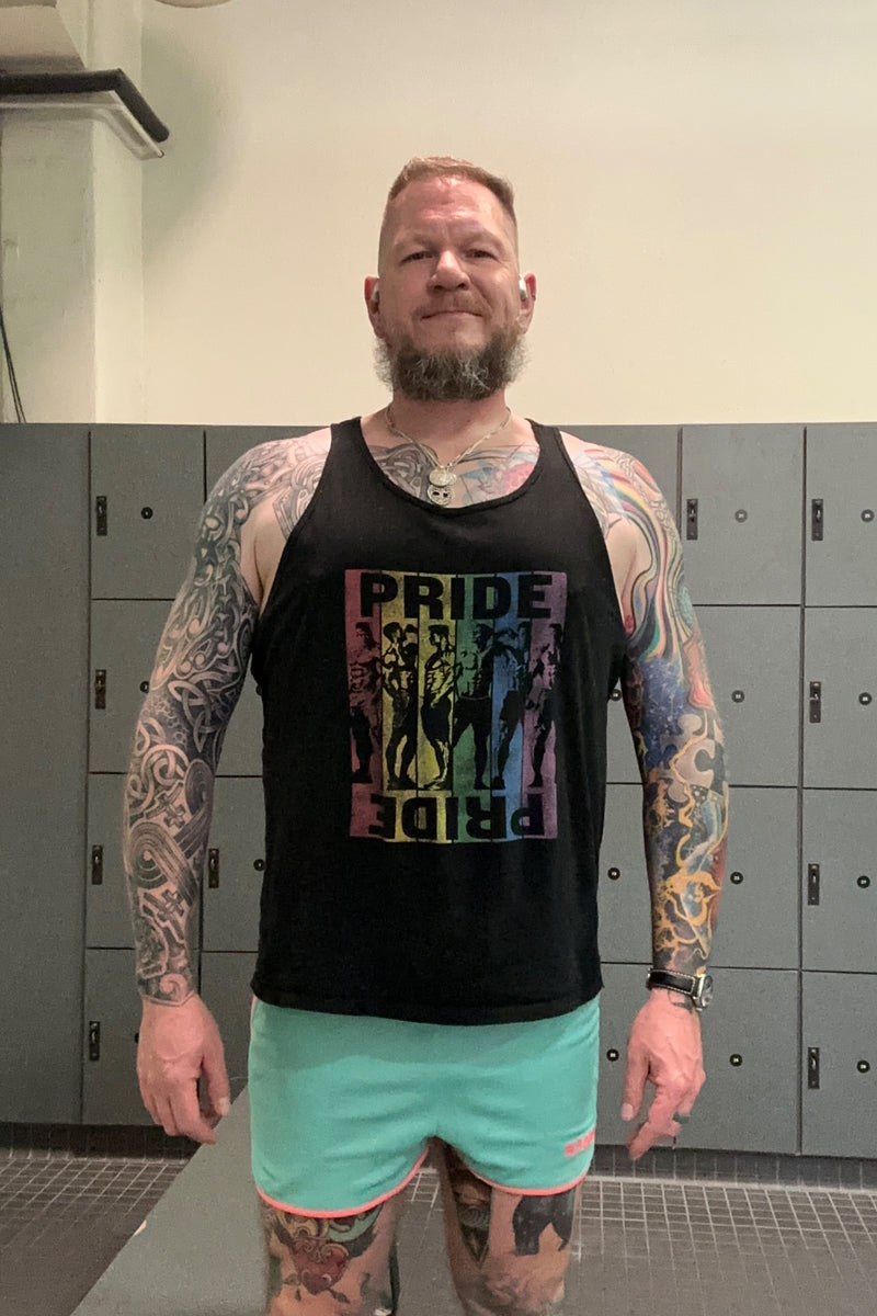 gymbearfitness wearing Hunky Tops